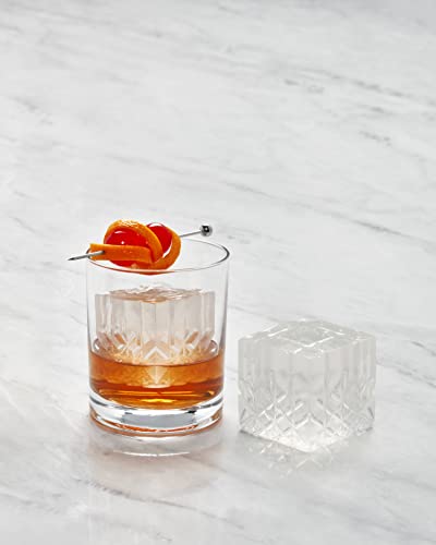 W&P Prism Single Ice Mold, Perfect Etched Large Cube, Slow Melting for  Whiskey and Cocktails, Food Grade Premium Silicone, Dishwasher Safe, BPA  Free